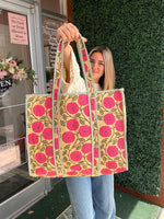 Load image into Gallery viewer, Large Quilted Bag
