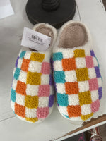 Load image into Gallery viewer, Checkered Slippers
