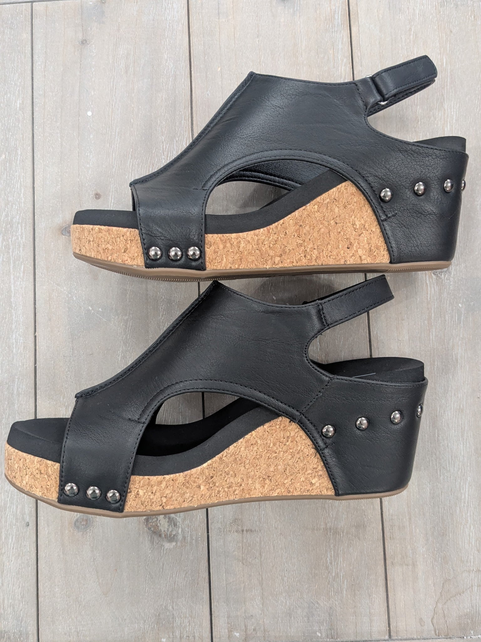 Carley/Black